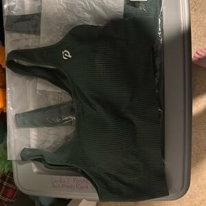 Peloton sports bra